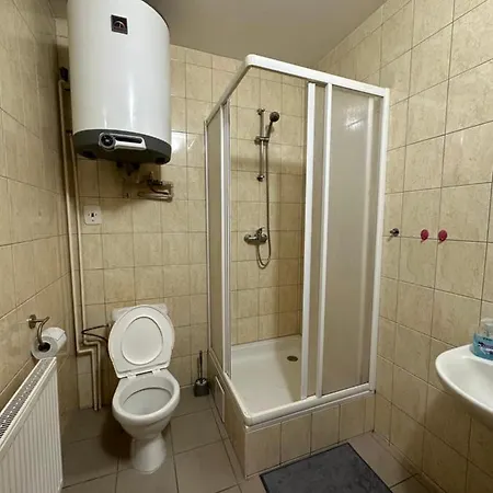 U Vlčků 3*