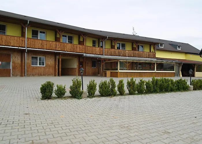 Guest house U Vlcku Hracholusky